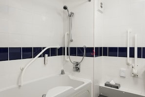 Combined shower/tub, eco-friendly toiletries, hair dryer, towels