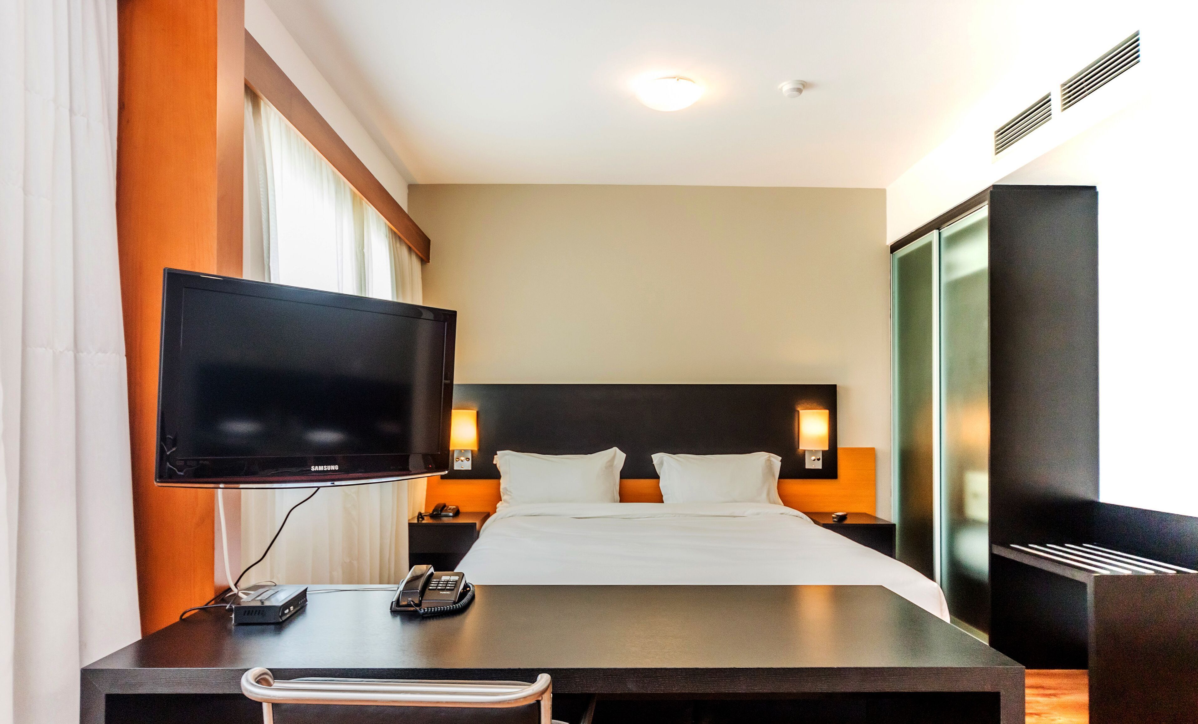 Minibar, in-room safe, desk, laptop workspace