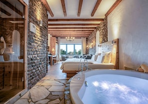Wellness-Living-Room, 1 Room | Living area