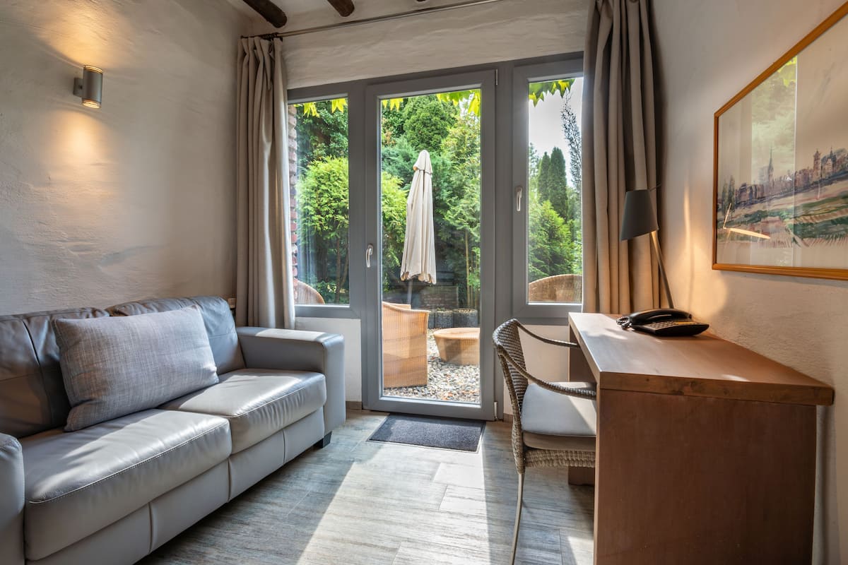 Pool-Fuehl-Room