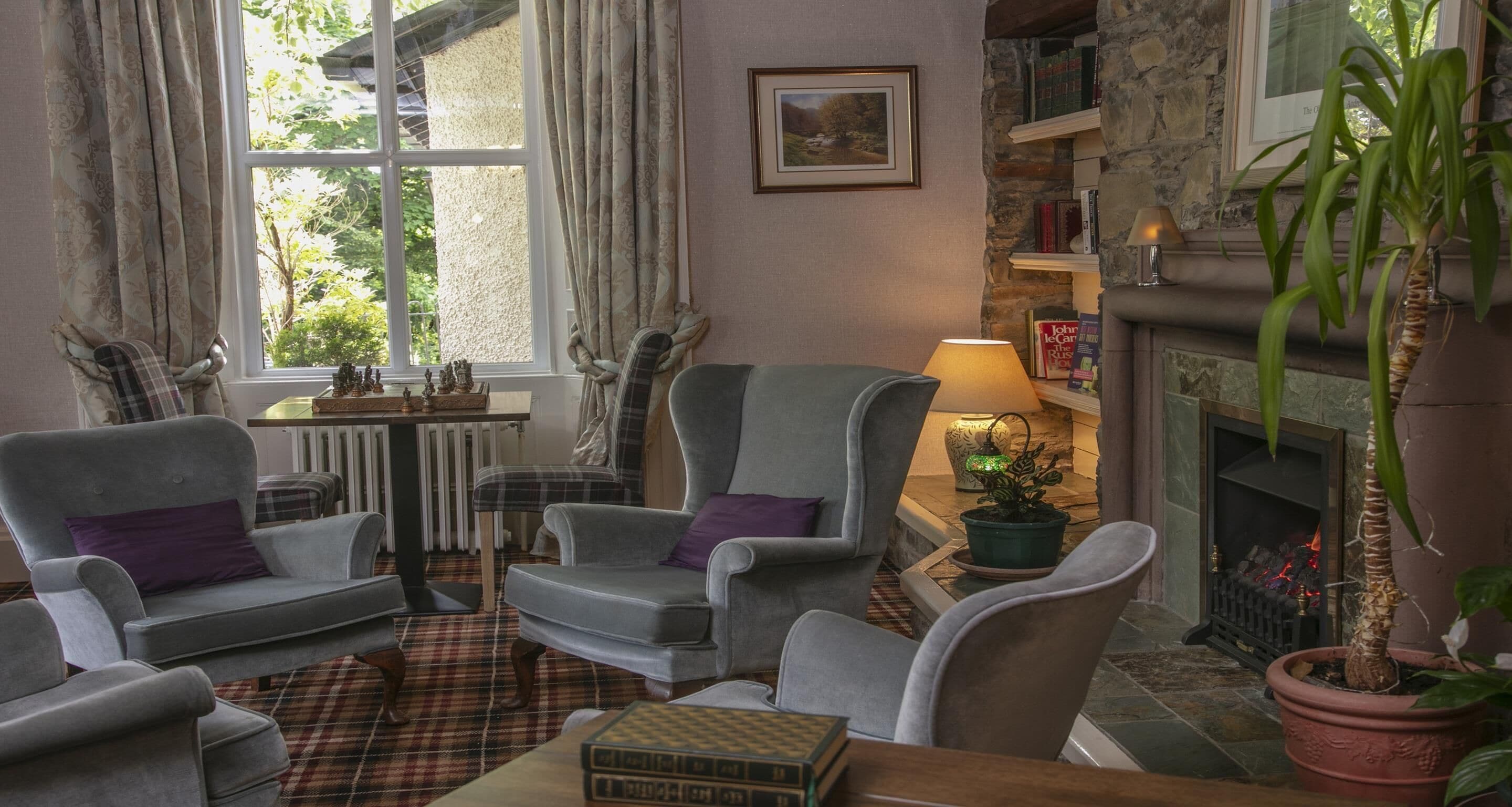 breakfast, lunch, dinner served; local cuisine