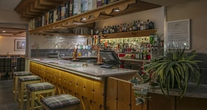 Bar (on property) - Philipburn Hotel, BW Signature Collection (Selkirk)