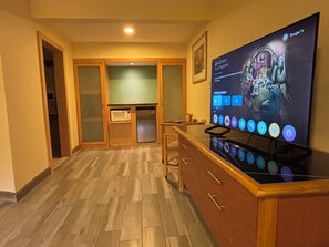 Junior Suite | 書桌、免費無線上網、床單