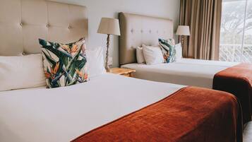 Premium bedding, Tempur-Pedic beds, in-room safe, desk