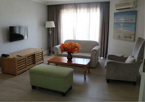 Televisión LED de 32 pulgadas con canales vía satélite y televisión 