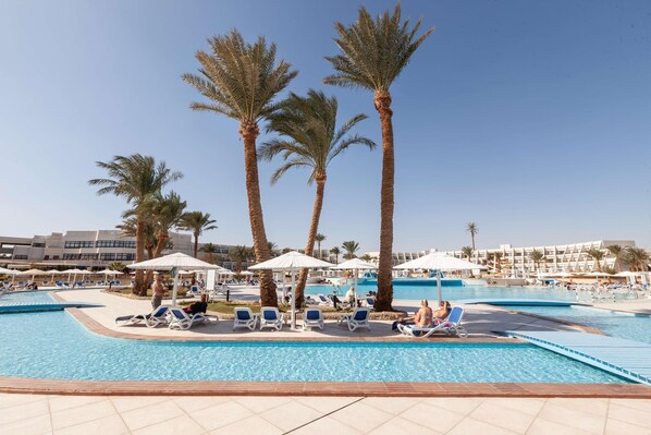 Indoor pool, outdoor pool
