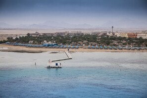 الإطلالة من المنشأة