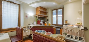 Daily buffet breakfast (EUR 10 per person)