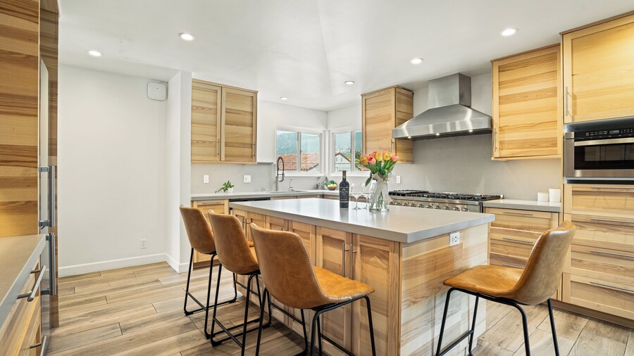 Pacific Crest Hotel Santa Barbara