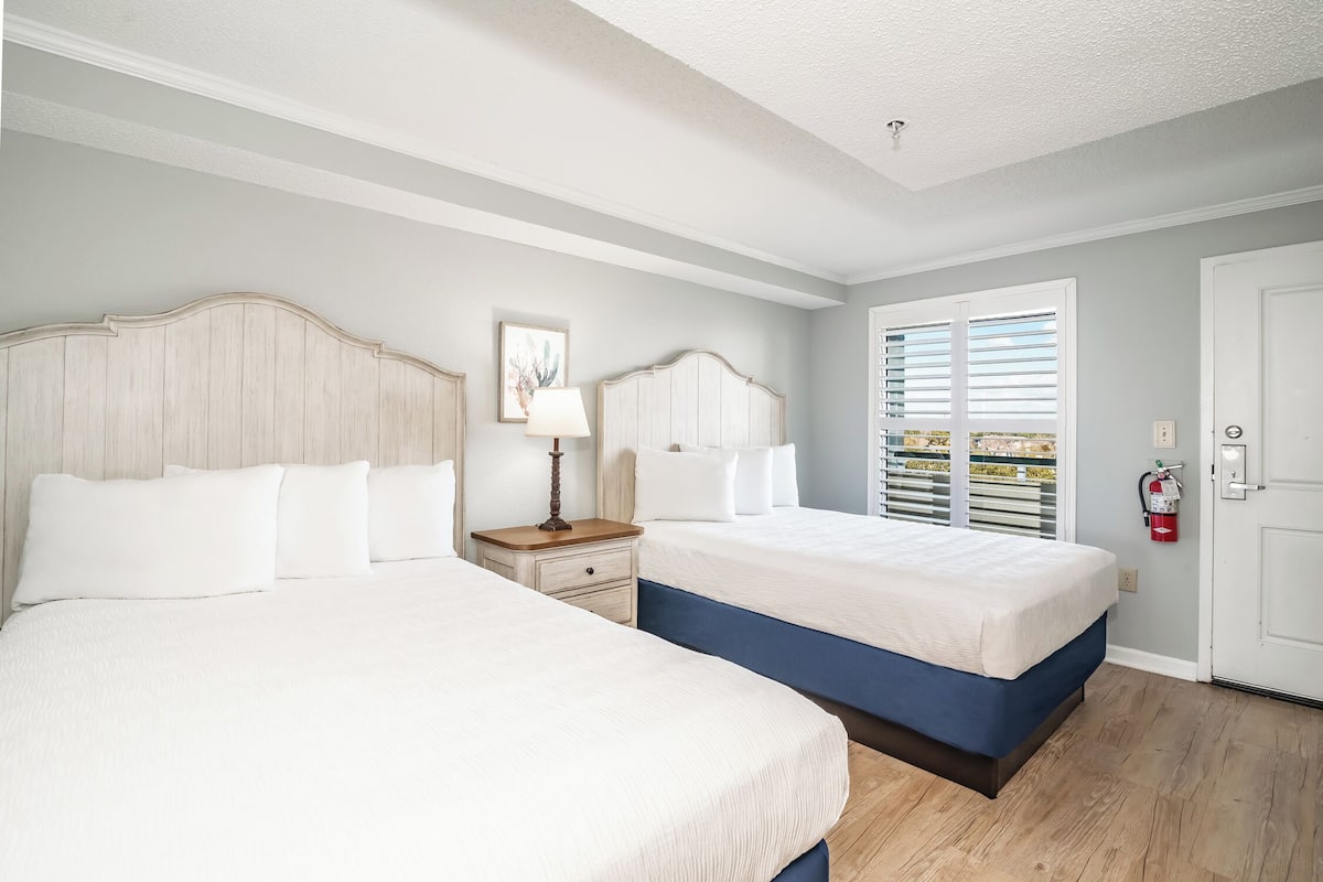 Bridgewater Oceanfront Deluxe Suite