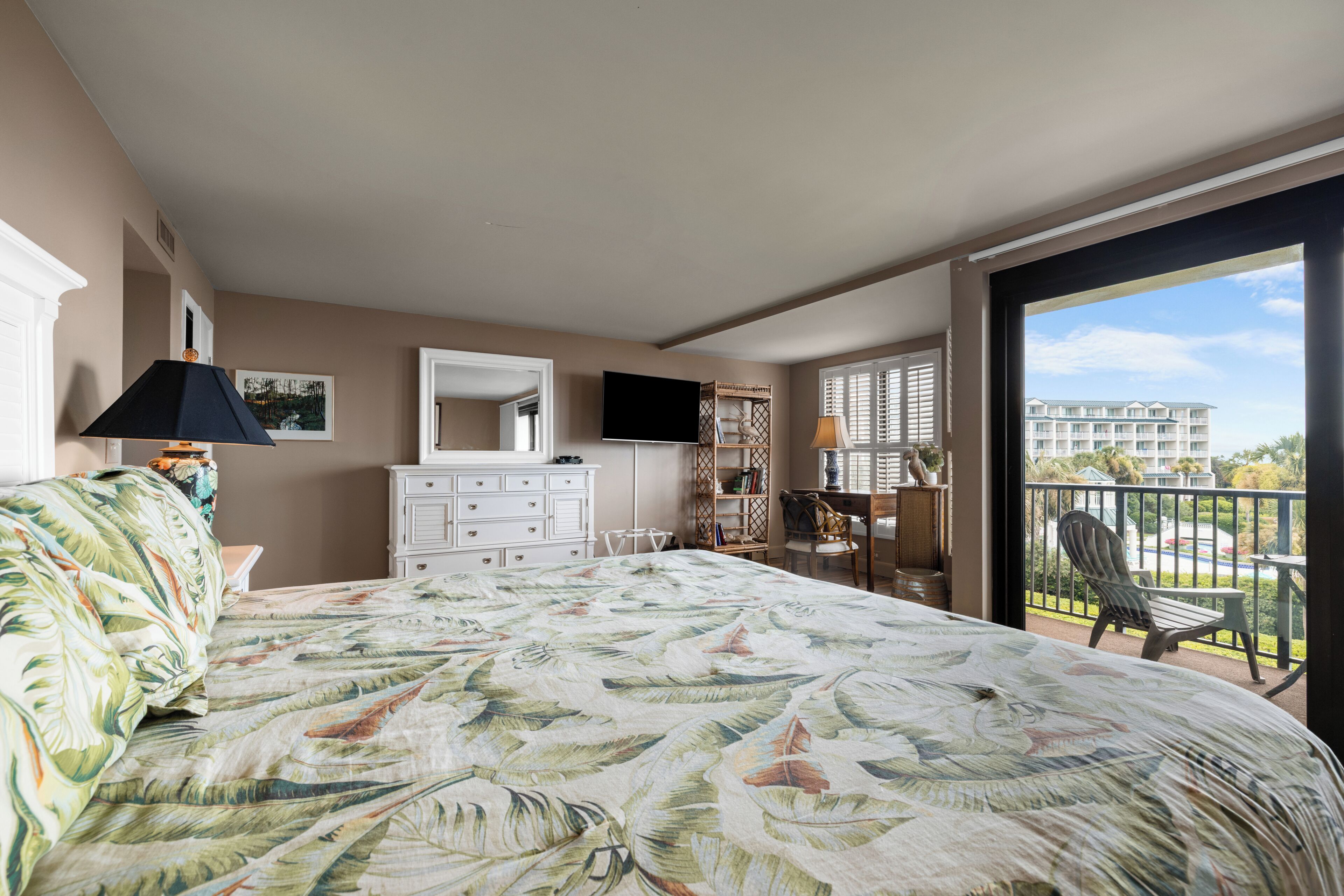 Two Bedroom Oceanfront Condo | Blackout drapes, iron/ironing board, WiFi (free), individually decorated