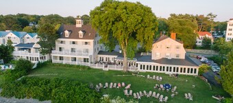 Breakwater Inn