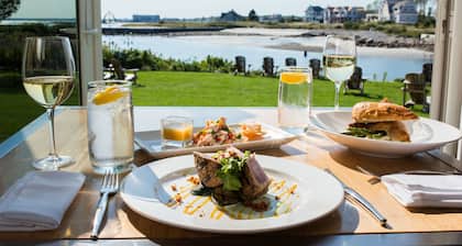 Breakwater Inn