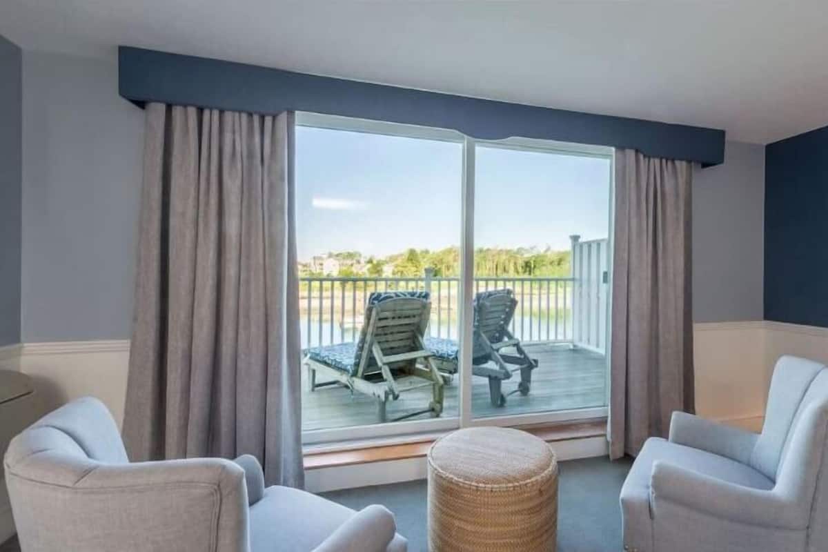 Camera Luxury, 1 letto king, balcone, vista oceano | 1 camera, biancheria da letto ipoallergenica, materassi a doppio strato