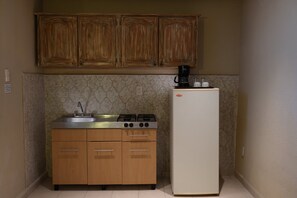 Premier Suite, 2 Double Beds | Premium bedding, in-room safe, desk, iron/ironing board