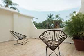 Premier Suite, 2 Double Beds | Premium bedding, in-room safe, desk, iron/ironing board