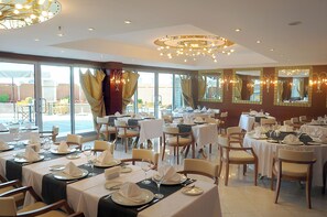2 restaurants, lunch served - Ankara Hotel Midi (Ankara)