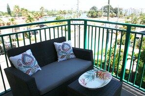 Bay View Condo 411 | Balcony