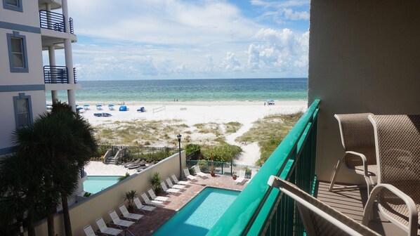 Gulf View Condo 405 | Vista a la playa o el mar
