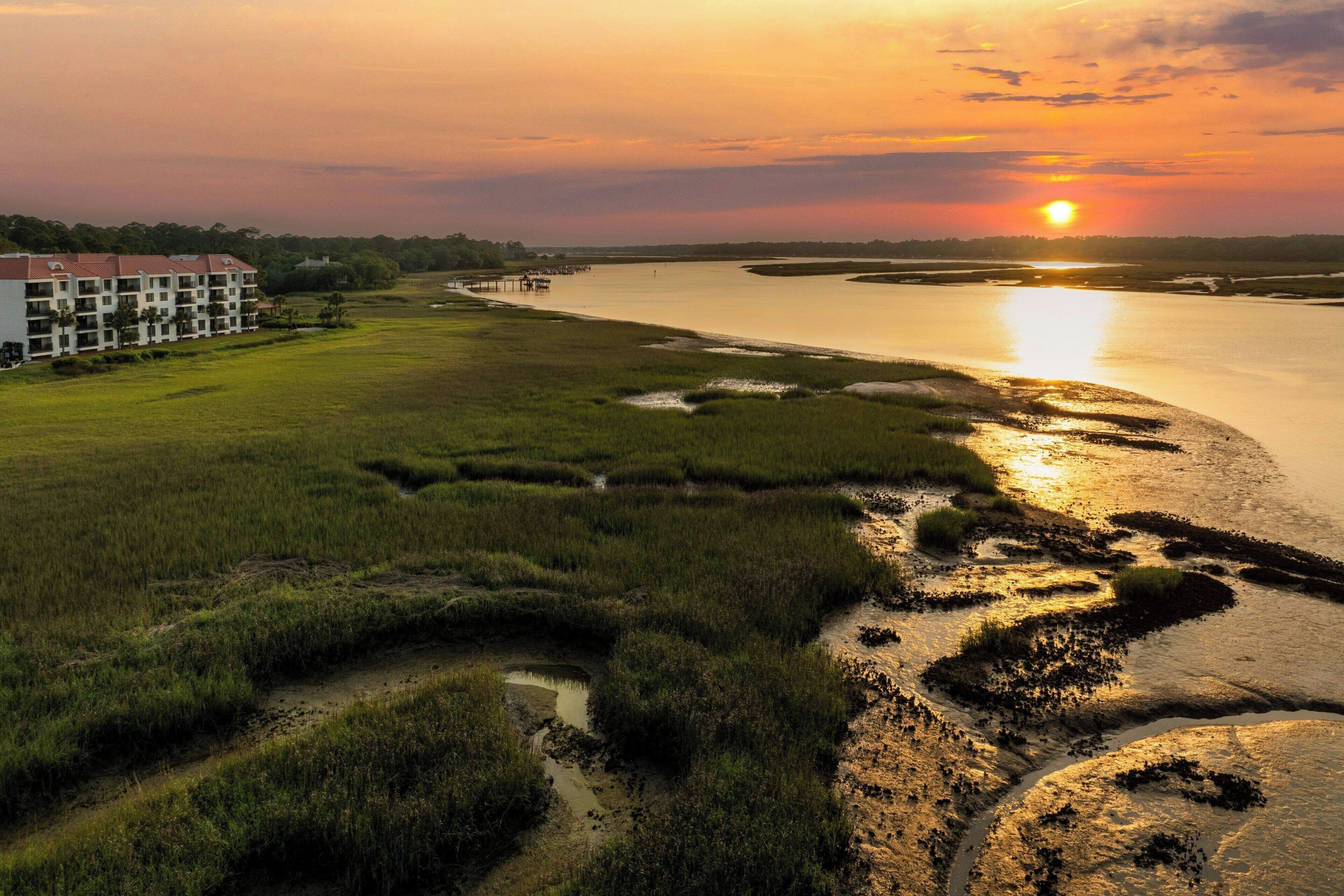 Photo - Marriott's Harbour Point and Sunset Pointe at Shelter Cove