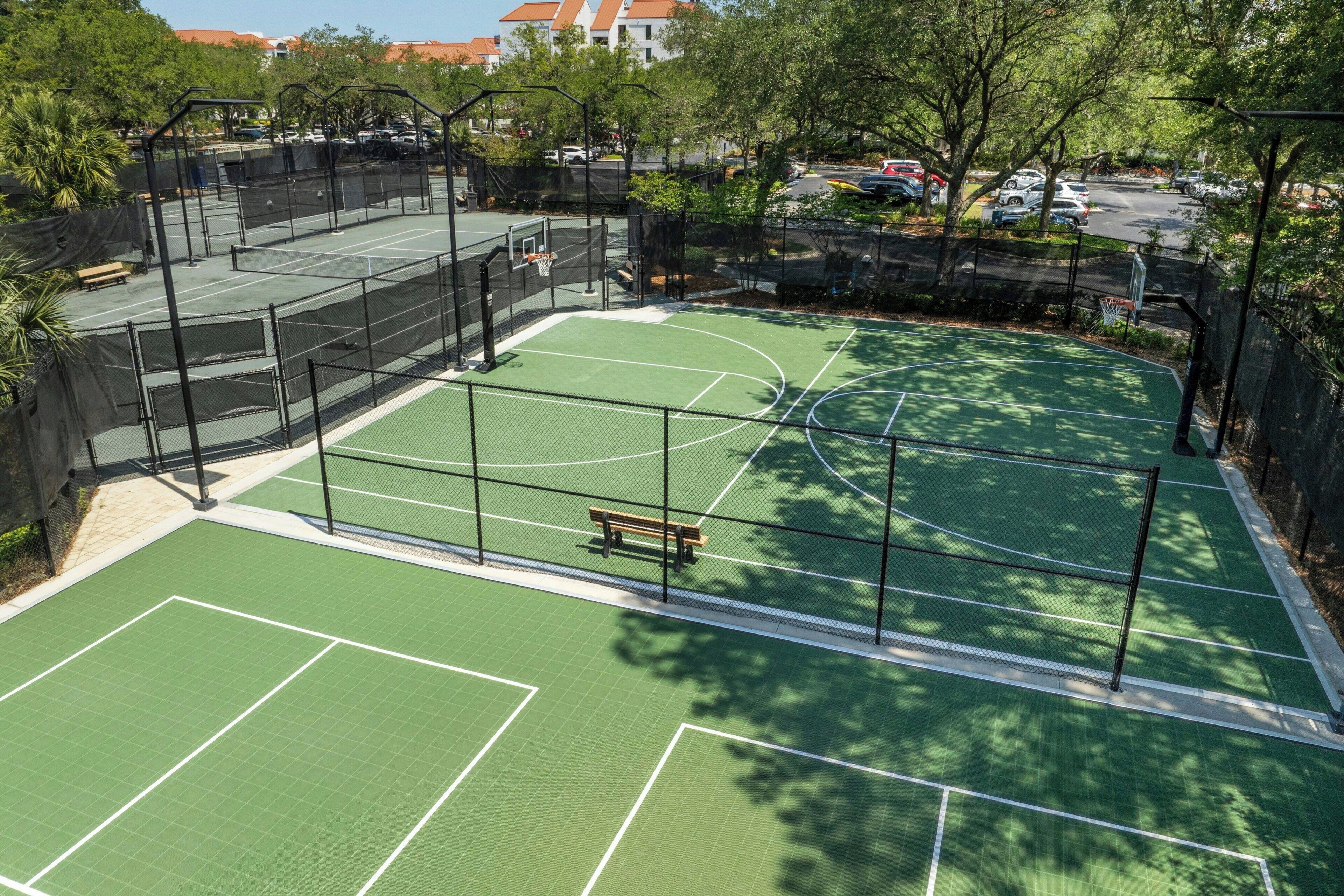 Photo - Marriott's Harbour Point and Sunset Pointe at Shelter Cove