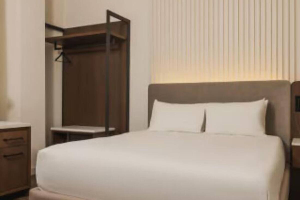 Literie de qualité supérieure, coffres-forts dans les chambres, bureau