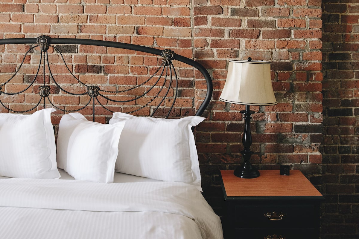 frette italian sheets, premium bedding, minibar, in-room safe