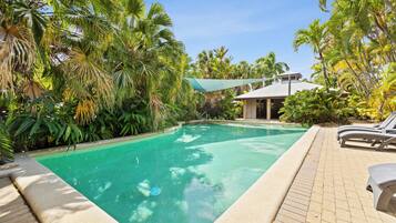 Outdoor pool, pool loungers