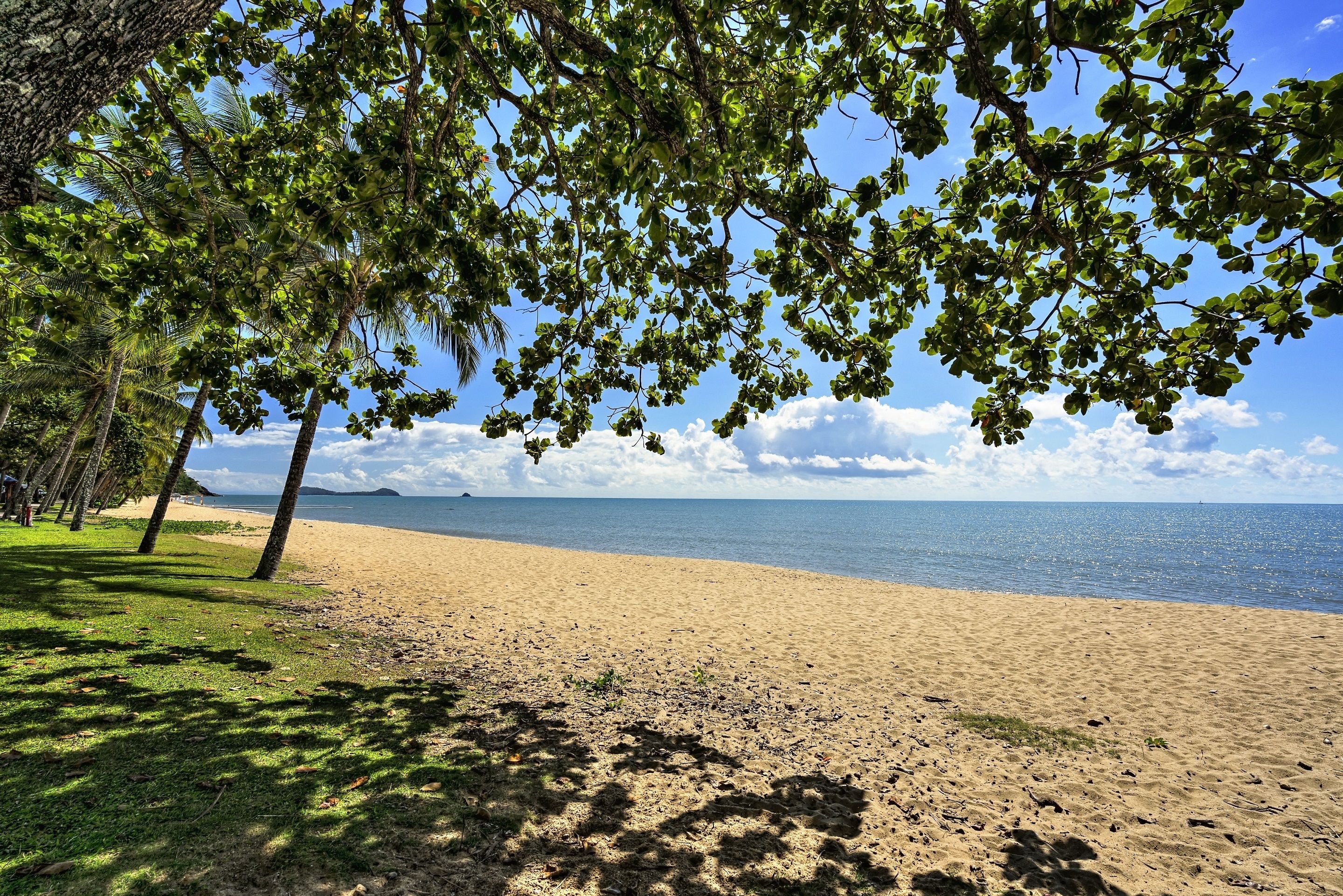 Trinity Beach Club Holiday Apartments — image 26