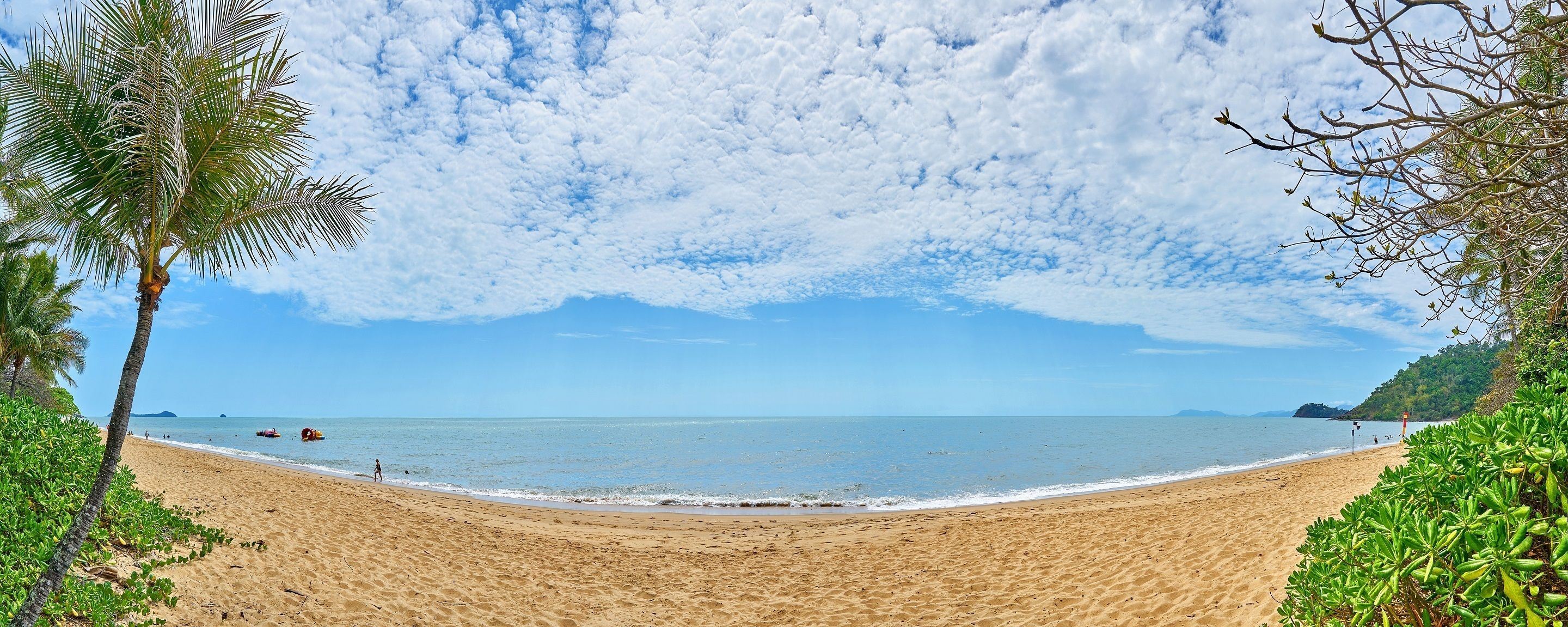 Trinity Beach Club Holiday Apartments — image 24