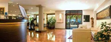 Entrada al alojamiento