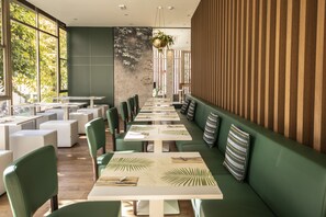 Frokostbuffé er inkludert hver dag