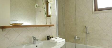 ห้องน้ำ