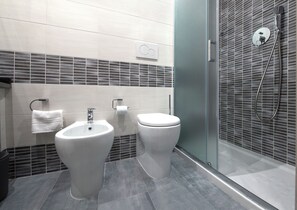 Superior Single Room, 1 Single Bed | Bathroom