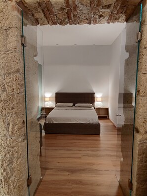 Deluxe Apartment | In-room safe, soundproofing, free WiFi, bed sheets - Ideal City Walk (Naples)