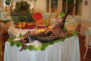 Food and drink - Marconi (Cattolica)