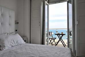 Minibar, Zimmersafe, Zustellbetten, kostenloses WLAN