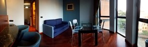 Suite Junior | 1 chambre, minibar, coffres-forts dans les chambres, bureau