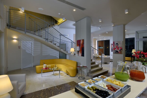 Habitació | Bar (a l'allotjament)