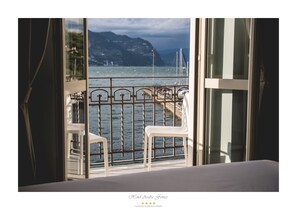 Chambre Double Deluxe, balcon, vue lac | Vue de la chambre