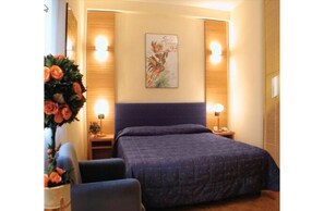 Standard Double or Twin Room | 1 bedroom, minibar, in-room safe, desk