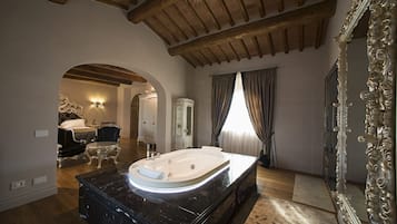 Suite Exclusive