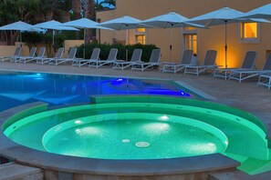 Outdoor spa tub - Dimora Caiammari Luxury Hotel & Spa (Syracuse)