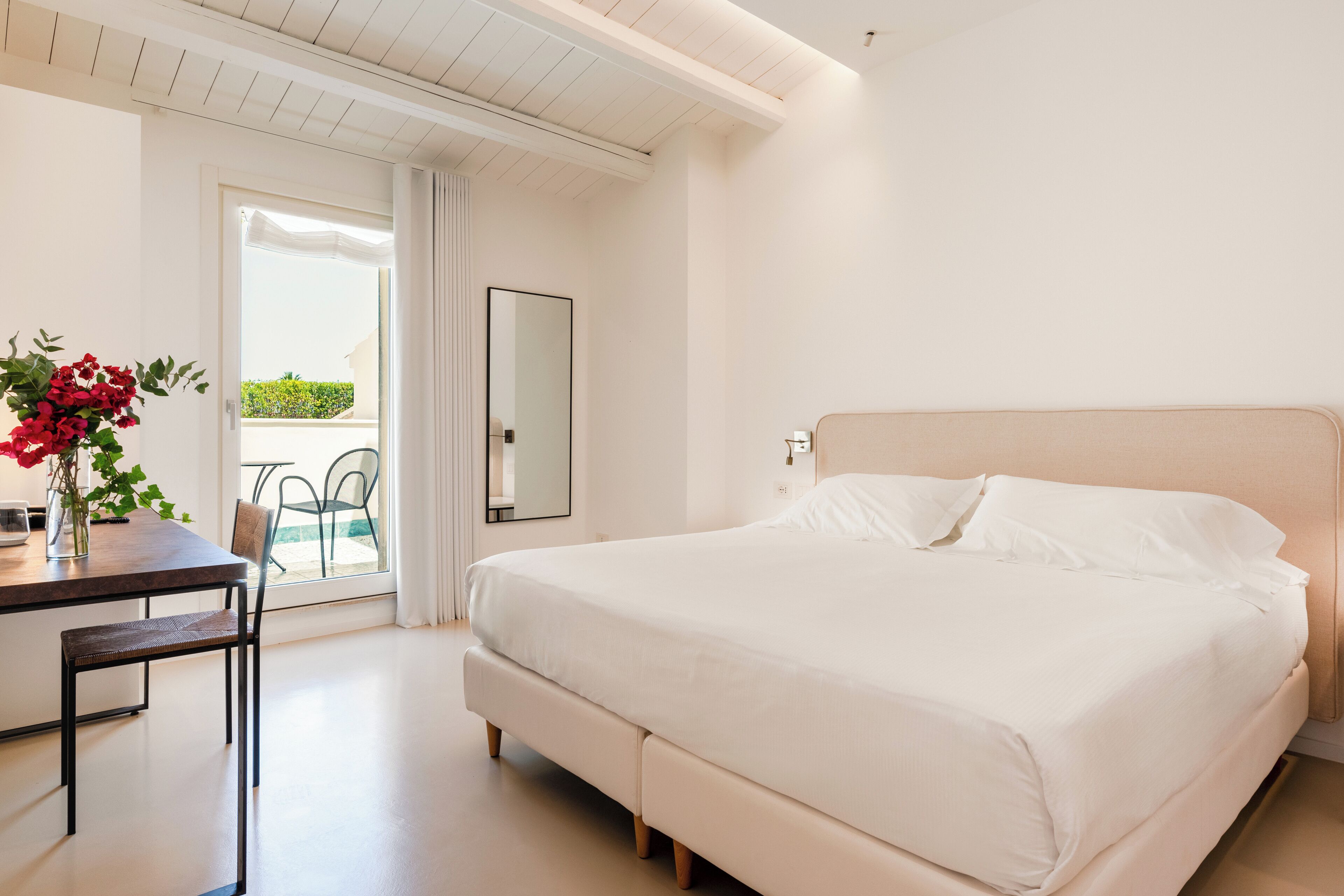 Camera Superior con letto matrimoniale o 2 letti singoli | Biancheria da letto di alta qualità, copriletto in piuma, minibar