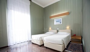 羽絨被、房內夾萬、獨特設計、獨特裝修