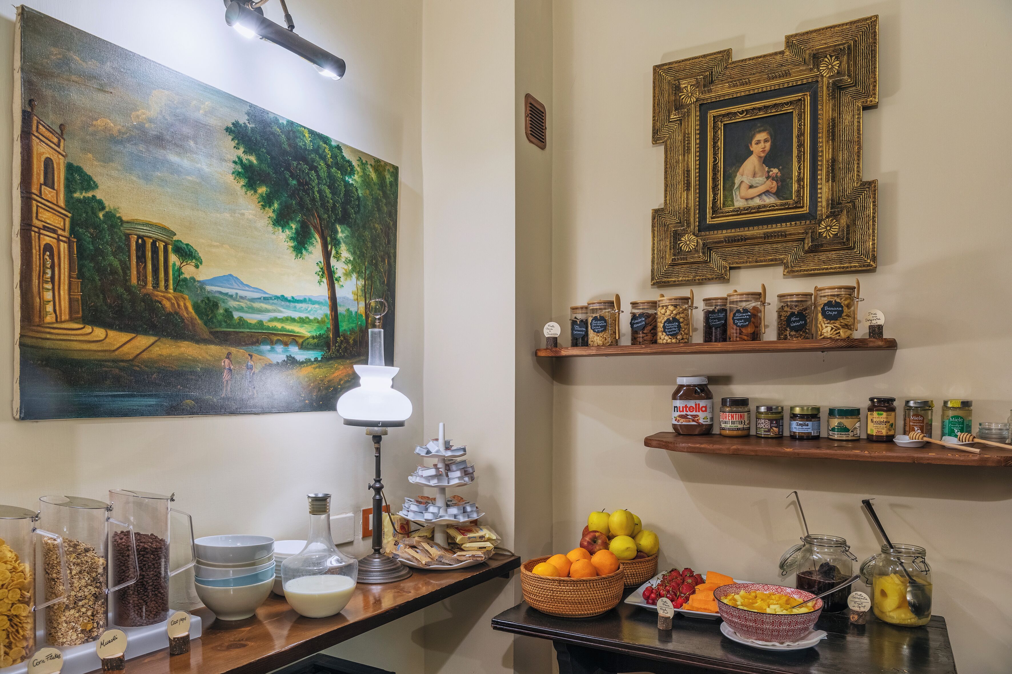 free daily continental breakfast