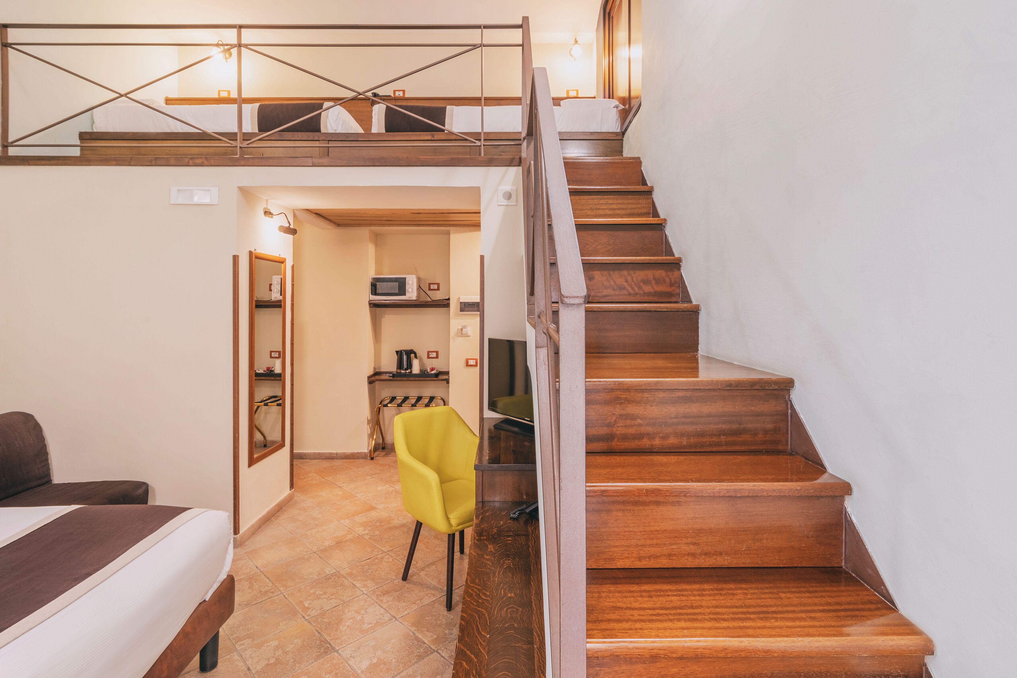 superior quadruple room | 1 bedroom, minibar, in-room safe, desk