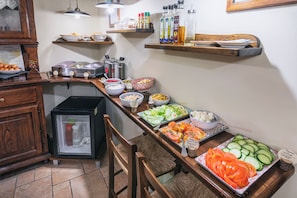 Café da manhã continental grátis todos os dias