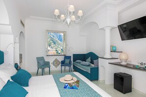 Egyptian cotton sheets, premium bedding, minibar, in-room safe