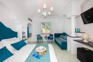 埃及棉床单、高档床上用品、迷你吧、客房内保险箱